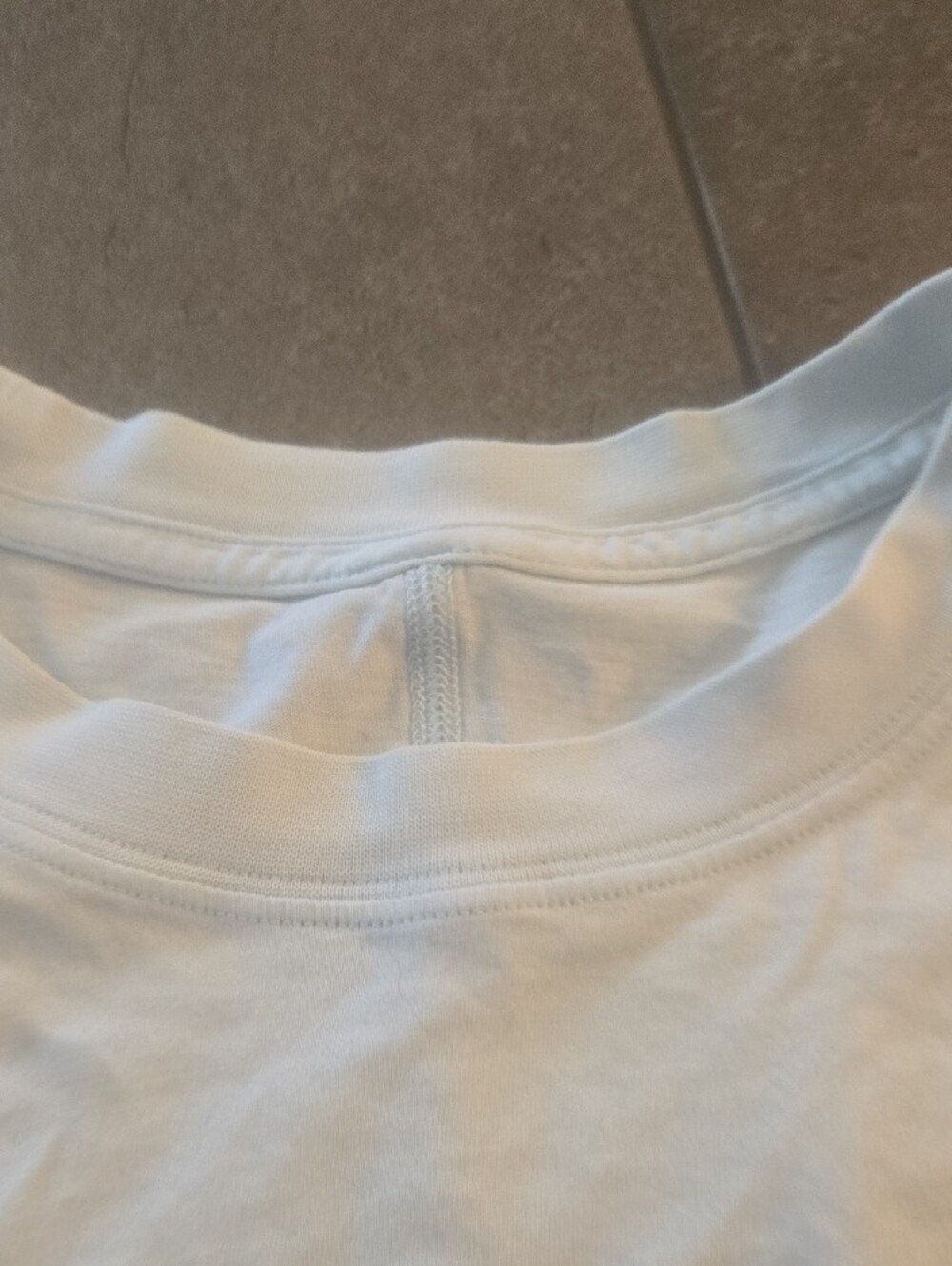 High Cut Crop Tee - Lululemon - Picture 4 of 4